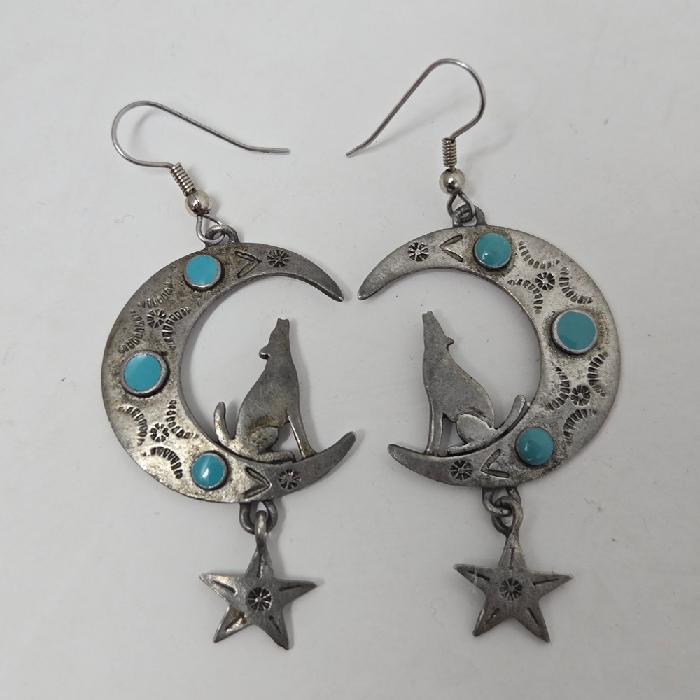 Vintage 1988 JJ Jonette Howling Wolf Crescent Moon Star Turquoise Dangle Earring